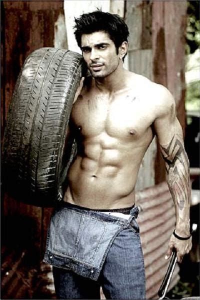 Karan Singh Grover Workout Routine Diet Plan - Healthy Celeb