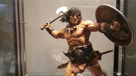 Frazetta Conan Statue Sdcc 2019 Mezco Booth YouTube