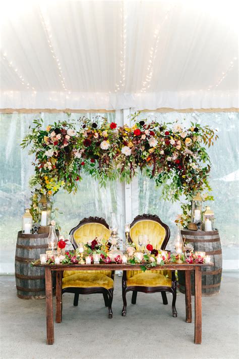 20 Beautiful Sweetheart Table Ideas Any Couple Would Love Martha Stewart Weddings