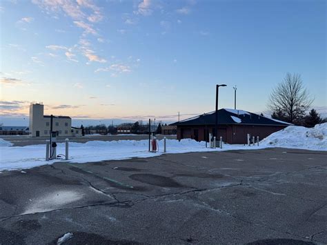 family Fare Quick Stop | Wyoming, MI | EV Station