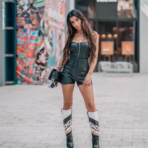 Metisha Schaefer Nude OnlyFans Leaks Fappening Page 2 FappeningBook