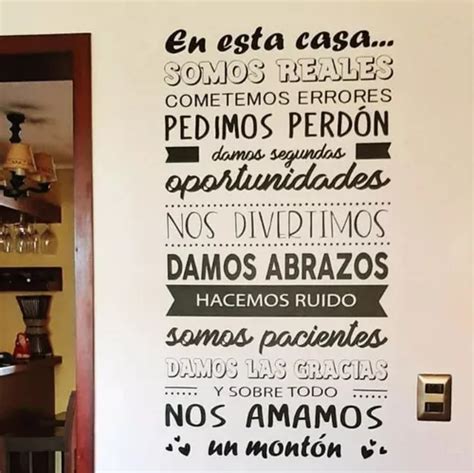 Frase Adhesiva En Esta Casa Somos Reales M Grande Cuotas Sin