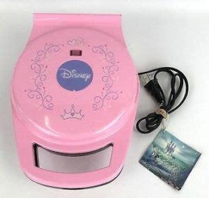 Disney Princess Waffle Maker review | Waffle Maker Expert