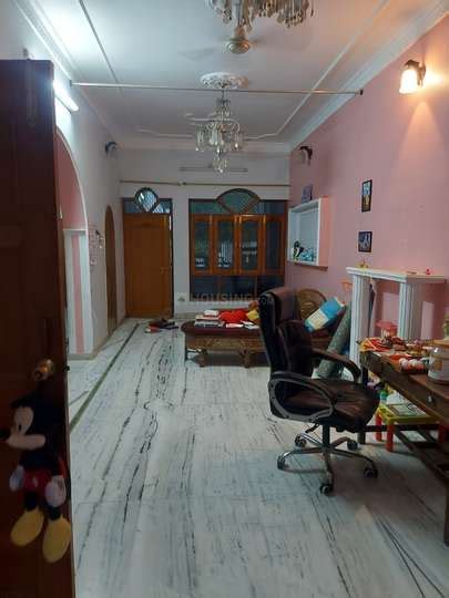 Bhk Independent Floor For Rent In Gomti Nagar Lucknow Sqft