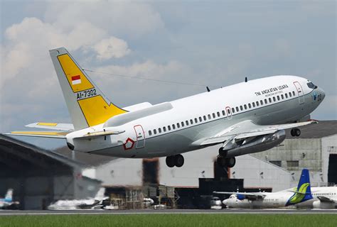 Boeing 737 200