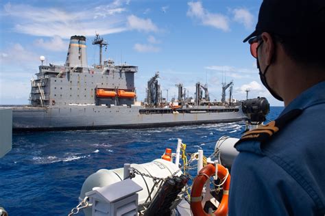 Dvids Images Hmcs Vancouver Conducts Replenishment At Sea With Usns