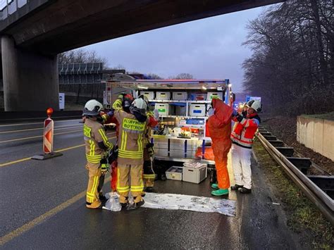 Feuerwehr Bottrop Gefahrguteinsatz Auf Der A2 In Fahrtrichtung