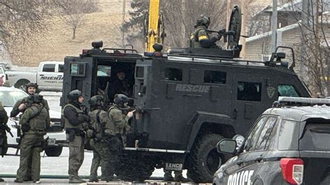 ‘come Out The Front Door Standoff With Suspected Sheridan Cop Killer