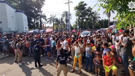 Crisis Migratoria Unos Cubanos Saldr N En Caravana De Tapachula