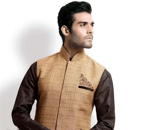 Stylish Shalwar Kameez Waistcoats Combinations For Men