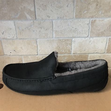 Ugg Ascot Matte Leather Sheepskin Black Slippers Moccasins Shoe Size Us 9 Men Ebay