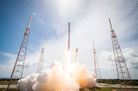 Spacex Réussit Enfin Son Lancement De Six Satellites Astronews