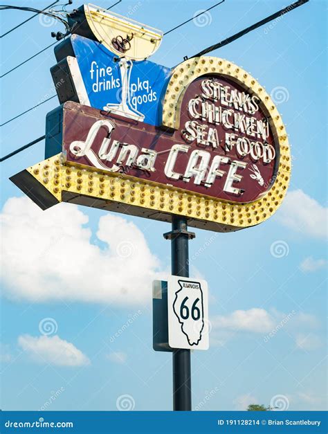 The Luna Cafe Has A History Dating Back To Al Capone Mitchel Illinois