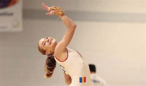 UPDATE CSM Constanța La debutul la senioare gimnasta Sabrina Maneca