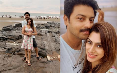 Check Out Actor Srikanth's Lovely Family Photos! | Astro Ulagam