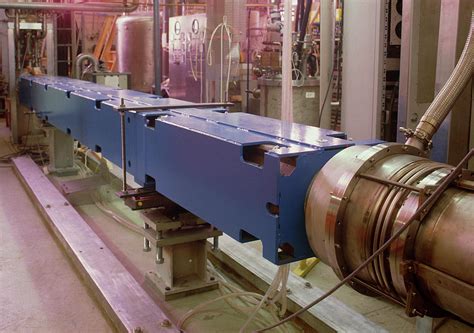 Superconducting Magnet Photograph by David Parker/science Photo Library ...