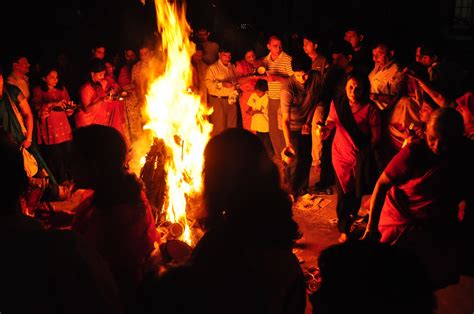 Holika Dahan Festival Is A Curse Happy Holi Wallpaper Free Download