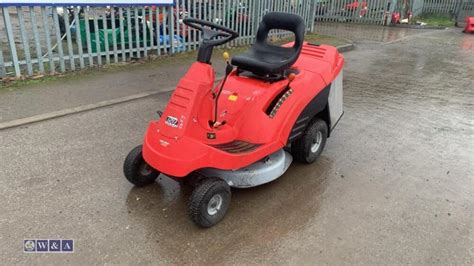 Honda Ride On Mower C W Hp Honda Engine Electric Start