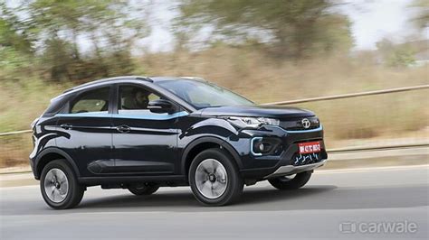 Tata Nexon Ev Max Xz Plus Lux 7 2 Kw Fast Charger Price In India Features Specs And Reviews