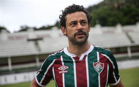 V Deo Fred Ex Jogador Da Sele O Brasileira E Fluminense Assaltado