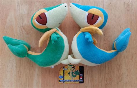 Pokemon - Takara Tomy SNIVY Plush Lot of 2 - Regular & SHINY Lotto ...