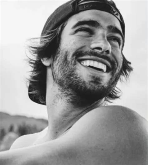 Ex de Isis Valverde é apontado como affair de Jade Picon. Saiba quem é