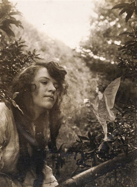 Photographs of fake fairies that tricked the world over 100 years ago ...