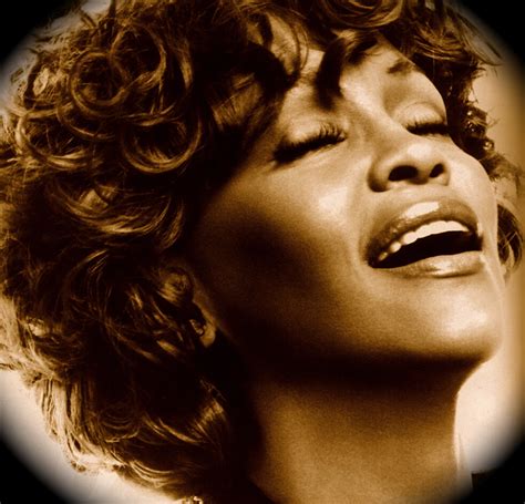 Whitney Houston last performance VIDEO | 22MOON.COM