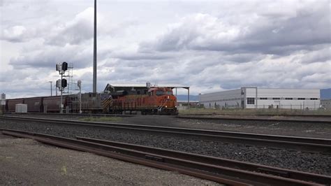 Bnsf 6750 And Crex 1344 West Lake St Spokane Wa With Grain Train 72016