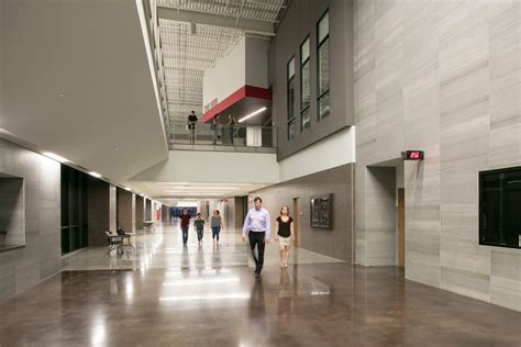 Idea 2281198 Ray Braswell High School By Vlk Architects In Little Elm