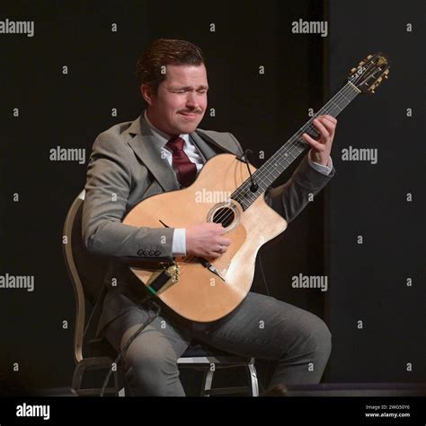 Konzert Des Bakanic Quartetts Mit Diknu Schneeberger Im Kulturzentrum