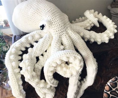 The Giant Crochet Octopus Artofit