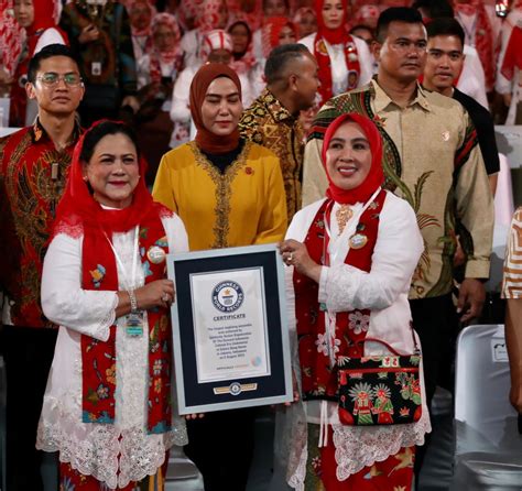 Pecahkan Rekor Dunia Pergelaran Angklung Tri Tito Karnavian Upaya