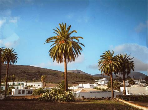 D Nde Alojarse En Lanzarote Dos Viajeros Viajando