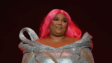 Lizzo Asks Court To Dismiss Dancers Fabricated Sob Story Suit