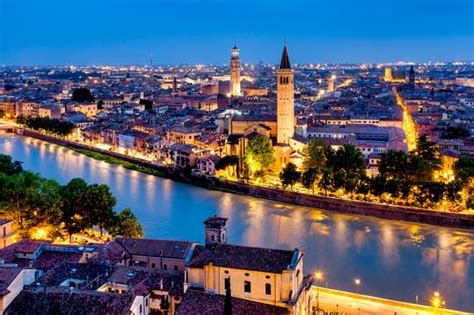 Verona Fiabesca Atmosfera Natalizia Toscana Turismo