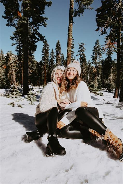 7 Ways To Pose With Friends In The Snow The Sassy Blonde Snow