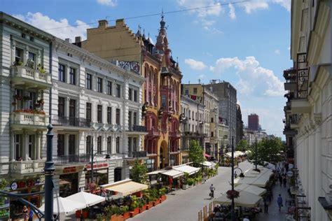 Restauracje na Piotrkowskiej w Łodzi Najlepsze restauracje na