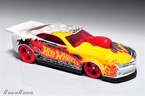T Hunted Team Hot Wheels Agora Venda No Brasil