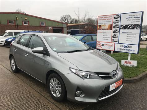 Toyota Auris Icon Auto Hybrid Grey Full Service History