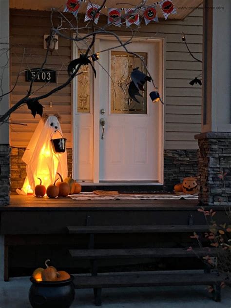 Affordable Spooky Diy Halloween Porch Decorating Ideas