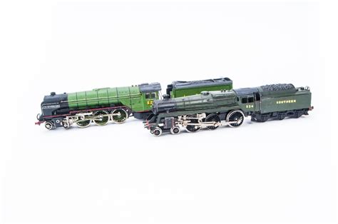 Trix 00 Gauge Locomotives Metal Body Repainted SR Green 4 6 0 Standard