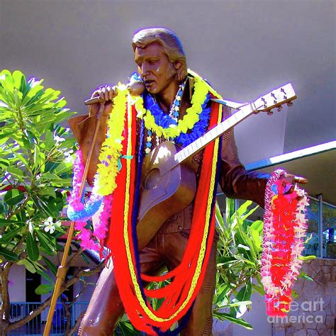 Statue Of Elvis Presley Honolulu Hawaii Photograph By D Davila Pixels