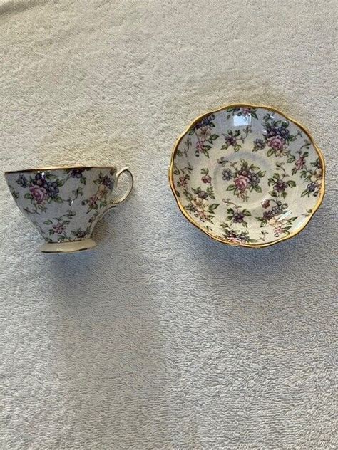 New Royal Albert 100 Years Chintz Teacup Saucer 1940 S Pattern Rare