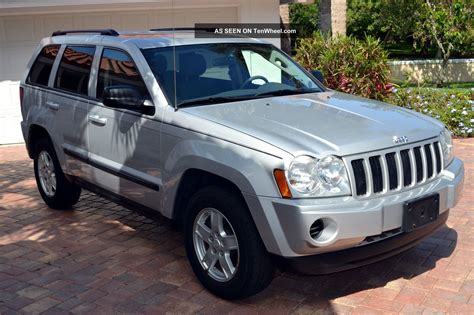 2007 Jeep Grand Cherokee Laredo Sport Utility 4 Door 3 7l Silver Automatic