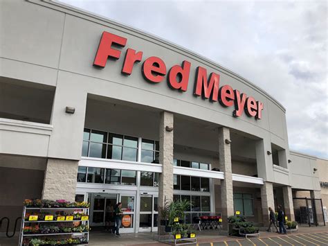 Fred Meyer Store