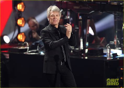 Bon Jovi Is Honored With Icon Award At Iheartradio Music Awards 2018