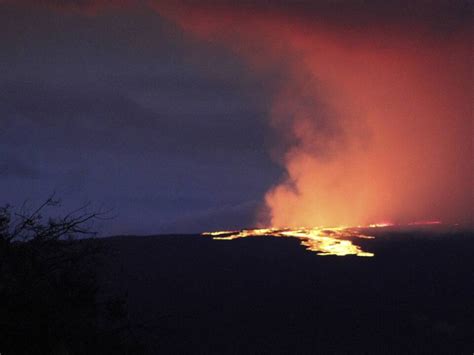 Vulkan Mauna Loa Auf Hawaii Ausgebrochen Sn At