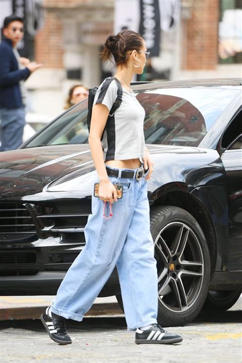 90s Street Style Celebrity Street Style Street Style Women Bella