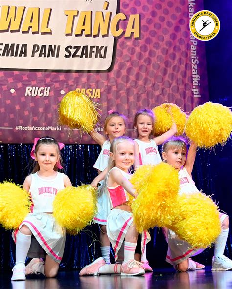 Przyłącz się do świata Cheerleadingu i stań się Super Cheerleaderką